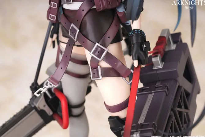 Arknights - Blaze Statue: APEX