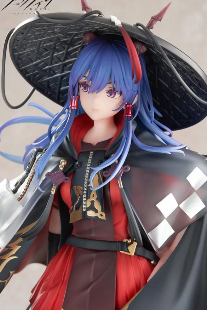 Arknights - Ch'en Statue / The Holungday Ten Thousand Mountains Version: APEX