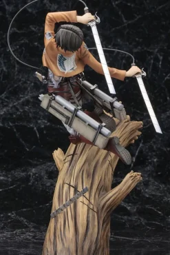Attack on Titan ARTFXJ - Statue Levi Renewal Package Ver.: Kotobukiya
