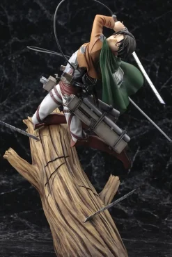 Attack on Titan ARTFXJ - Statue Levi Renewal Package Ver.: Kotobukiya