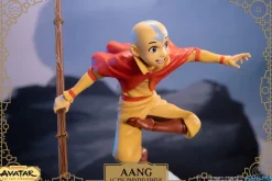 Avatar Der Herr der Elemente - Aang Statue / Standard Edition: First 4 Figures