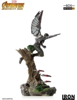 Avengers Infinity War - Falcon Statue: Iron Studios