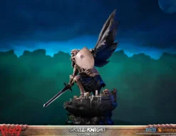 Beserk - Skull Knight Statue / White Bone Variant: First 4 Figures