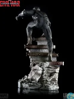 Captain America Civil War - Black Panther Statue: Iron Studios