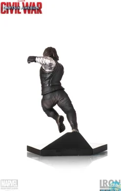 Captain America Civil War - Winter Soldier Statue: Iron Studios