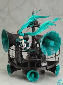 Character Vocal Series 01 - Hatsune Miku Statue - Love is War DX Version: Good Smile Company