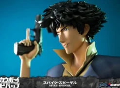 Cowboy Bebop - Spike Spiegel Statue: First 4 Figures