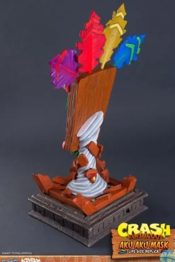 Crash Bandicoot - Aku Aku Maske Life-Size Replika: First 4 Figures