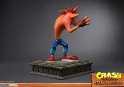 Crash Bandicoot - Crash Bandicoot Statue: First 4 Figures
