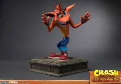 Crash Bandicoot - Crash Bandicoot Statue: First 4 Figures