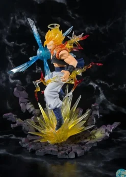 Dragonball Z - SSJ Gogeta Statue - FiguartsZERO / Tamashii Web Exclusive: Bandai
