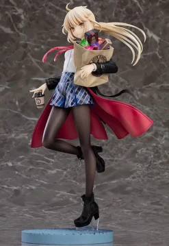 Fate/Grand Order - Saber/Altria Pendragon Statue / Heroic Spirit Traveling Outfit: Good Smile Compan