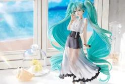 Hatsune Miku Characters - Hatsune Miku Statue / NT Style Casual Wear Version: Good Smile Company