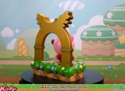 Kirby - Kirby and the Goal Door Statue: First 4 Figures