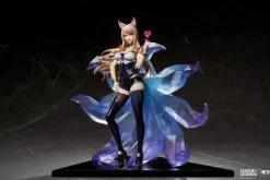 League of Legends - Ahri Statue: APEX