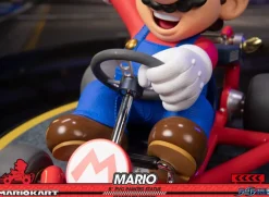 Mario Kart - Mario Statue / Standard Edition: First 4 Figures