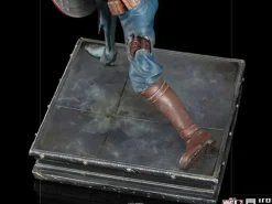 Marvel's What If...? - Captain America Zombie Statue / Art Scale: Iron Studios