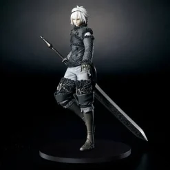 NieR Replicant ver.1.22474487139 - Adult Protagonist Statue: Square Enix