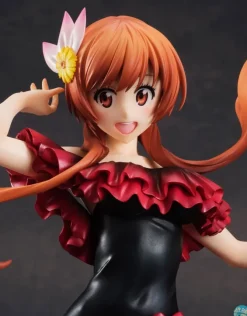 Nisekoi - Marika Tachibana Statue: Revolve