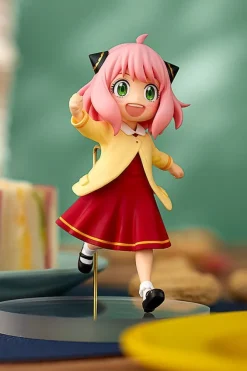 Spy x Family - Anya Forger Statue / Pop Up Parade - On an Outing Ver.: Good Smile Company