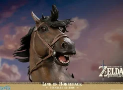 The Legend of Zelda Breath of the Wild - Link on Horseback Statue: First 4 Figures