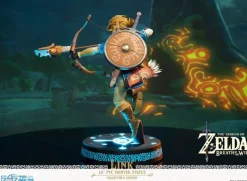 The Legend of Zelda Breath of the Wild - Link Statue / Collector's Edition: First 4 Figures