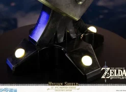 The Legend of Zelda Breath of the Wild - Hylian Shield Statue / Collector's Edition: First 4 Figures