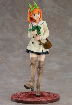 The Quintessential Quintuplets - Yotsuba Nakano Statue / Date Style Version: Good Smile Company