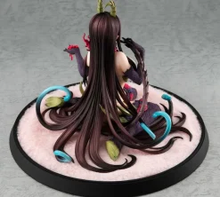 The Sister of the Woods with a Thousand Young - Chiyo Statue: Revolve