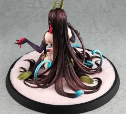 The Sister of the Woods with a Thousand Young - Chiyo Statue: Revolve