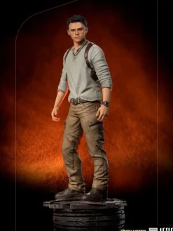Uncharted Movie - Nathan Drake Statue: Iron Studios