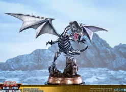 Yu-Gi-Oh! - Blue-Eyes White Dragon Statue / Silver Edition: First 4 Figures
