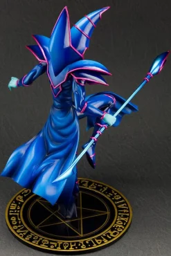 Yu-Gi-Oh! - Schwarzer Magier Statue / ARTFX J [NEUAUFLAGE][LEICHT BESCHÄDIGTE VERP.]: Kotobukiya